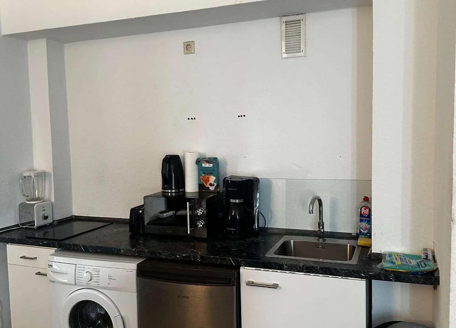 Apartment Zentrum Duesseldorf 0*, Dusseldorf